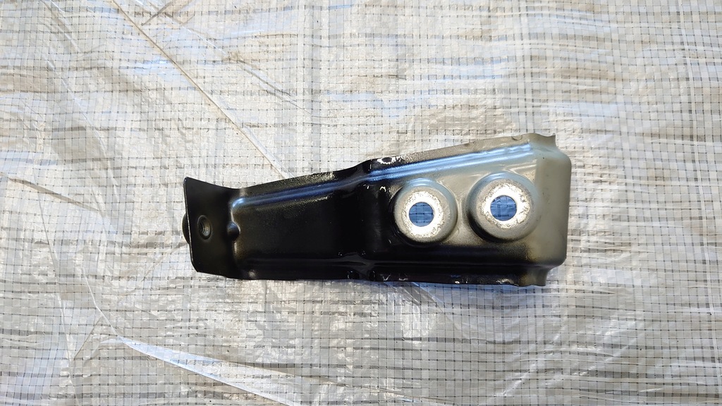 фото №1, Bmw x5 g05 кронштейн кронштейн 7418218