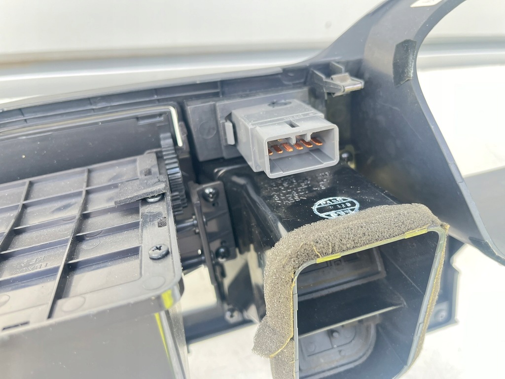 фото №8, Chevrolet epica рамка консоли бардачок решётки обдув часы 96436906