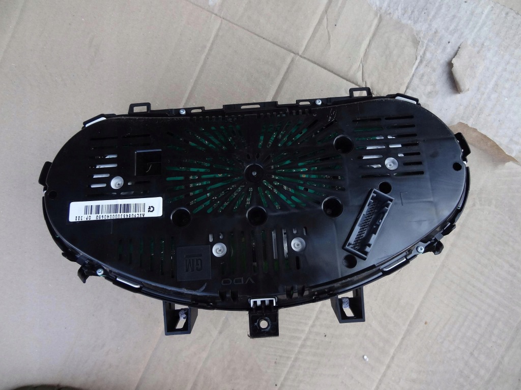 Лічильник opel mokka a 1.6 cdti 95386878 654663731 Зі Шроту