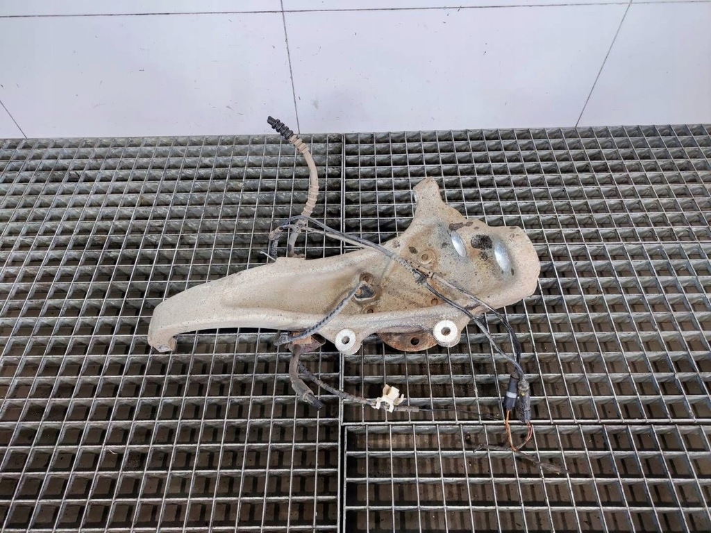 фото №6, Поворотный кулак левый перед передняя левая bmw 7 f01 f02 f03 f04 3.0 d n57d30a