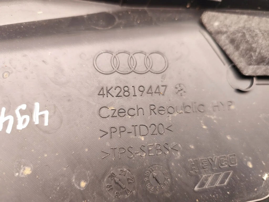 фото №7, Audi a6 жабо передні перед prawidłowy 2021 estate 4/5dr rs6 quattro