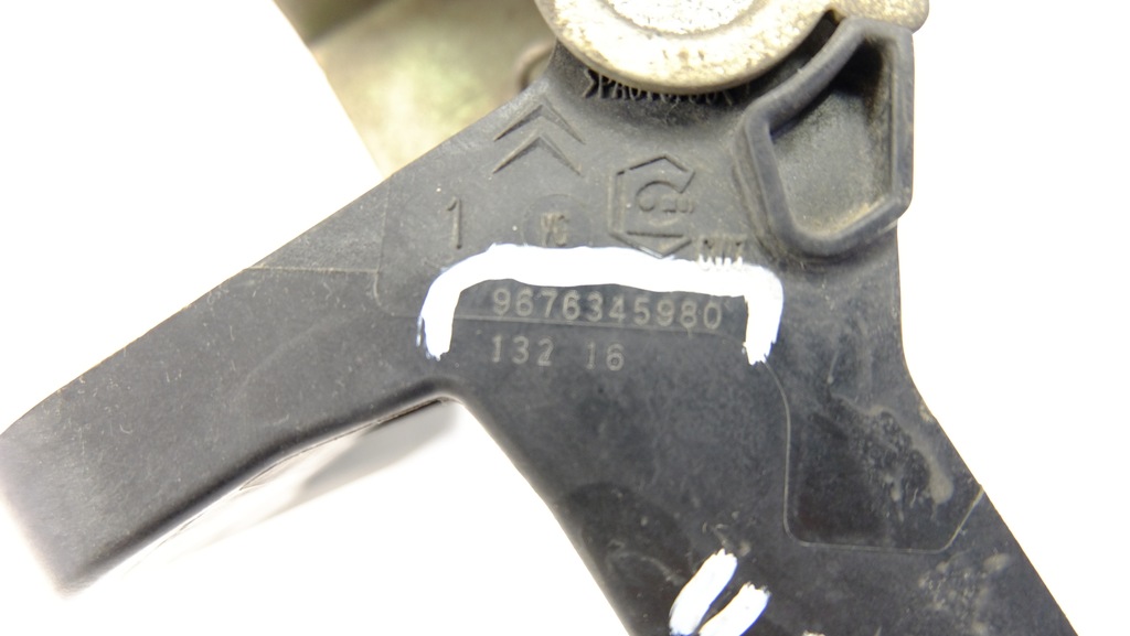 фото №6, Citroen c4 picasso ii засов капот