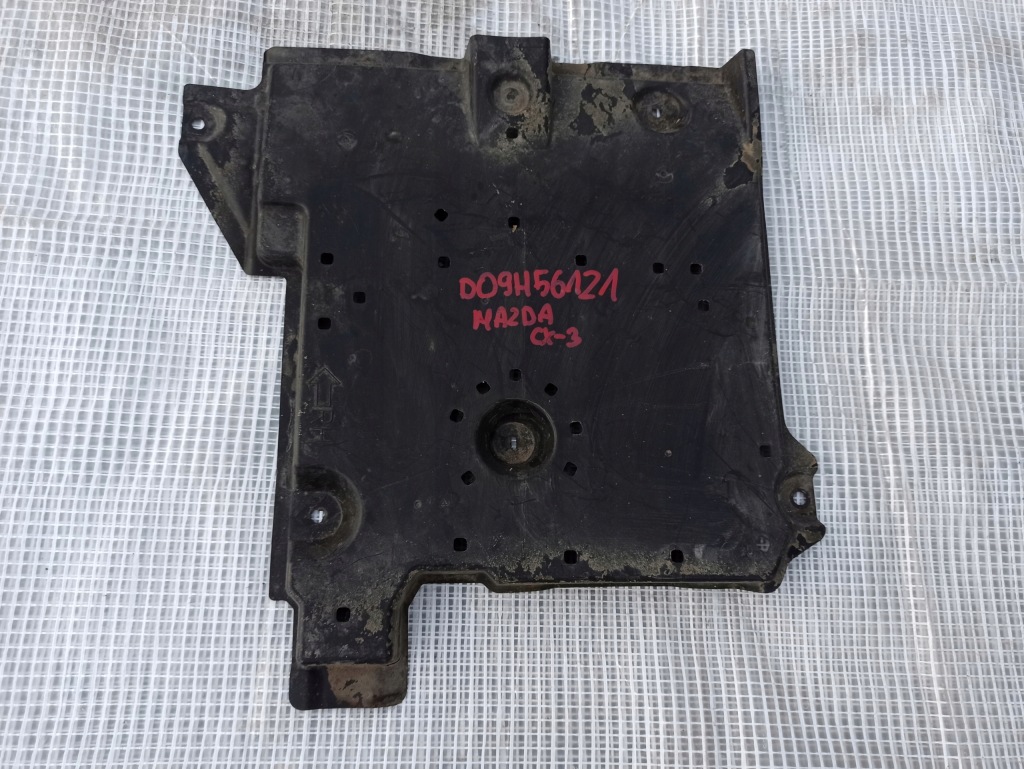 фото №1, Mazda cx-3 захист підвіска права d09h-561z1