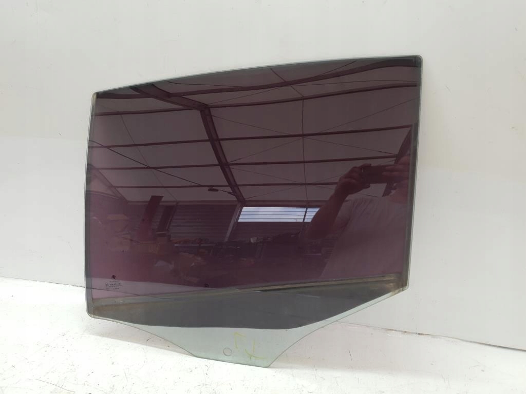 фото №1, Стекло левая задняя дверь bmw 1 e87