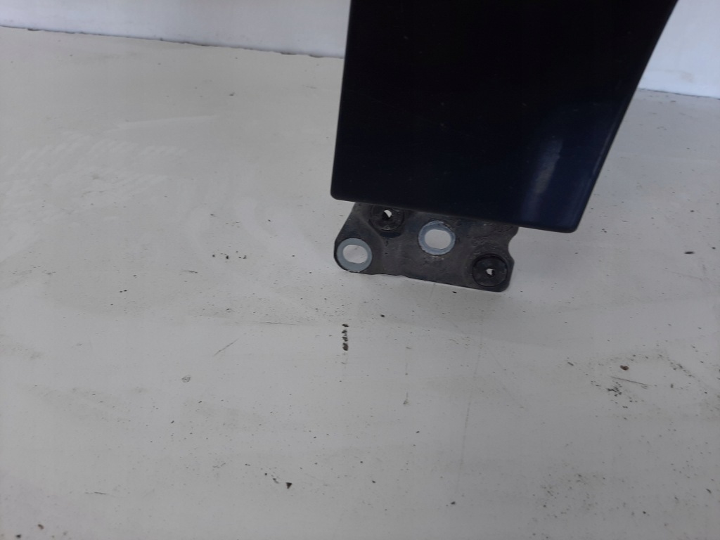 Audi a4 b6 avant 2.0fsi 03r крыло  правый  перед kod lz5l 8e0821106b Оригинал