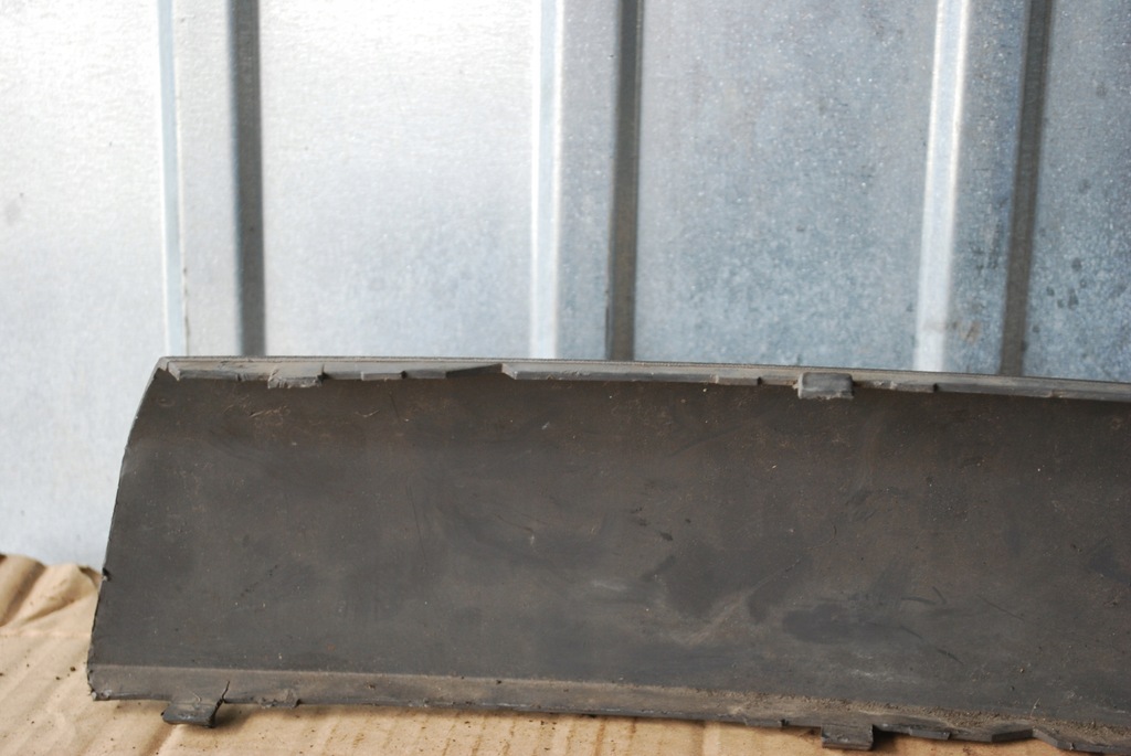 фото №9, Молдинг бампера правий перед vw t5 7h0807718