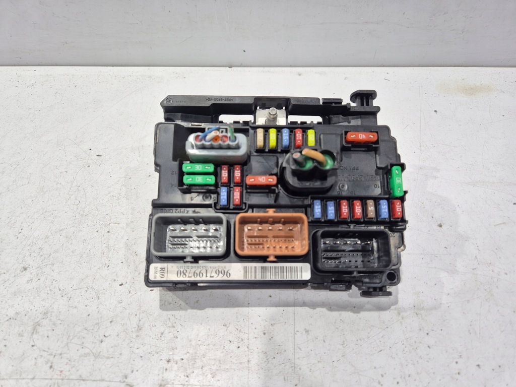 фото №1, Модуль блок управления bsm-r09 peugeot 207 citroen c3 ii ds3 9667199780