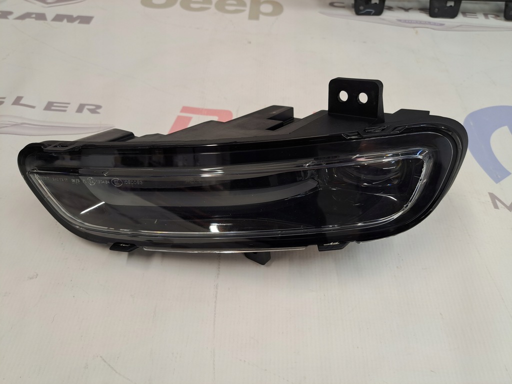 фото №1, Grand cherokee 17-21 противотуманная фара led summit xlimited левый mopar oem