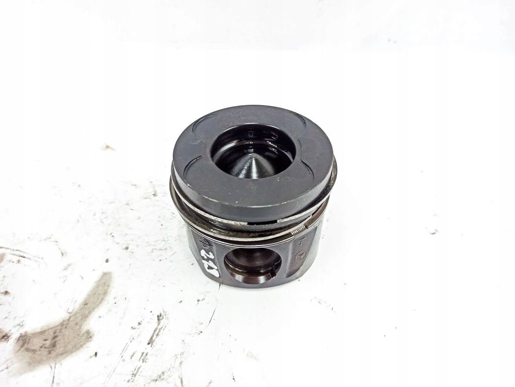 фото №6, Mercedes-benz cls c219 2005 поршни