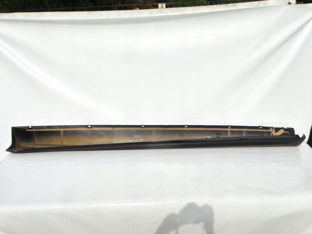 фото №7, Молдинг накладка порог правая 13227355 opel zafira b