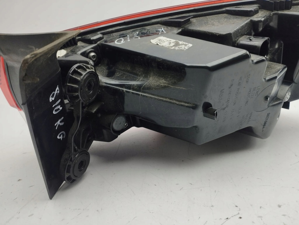 фото №9, Skoda octavia mk4 2022 левая сторона лампа задняя