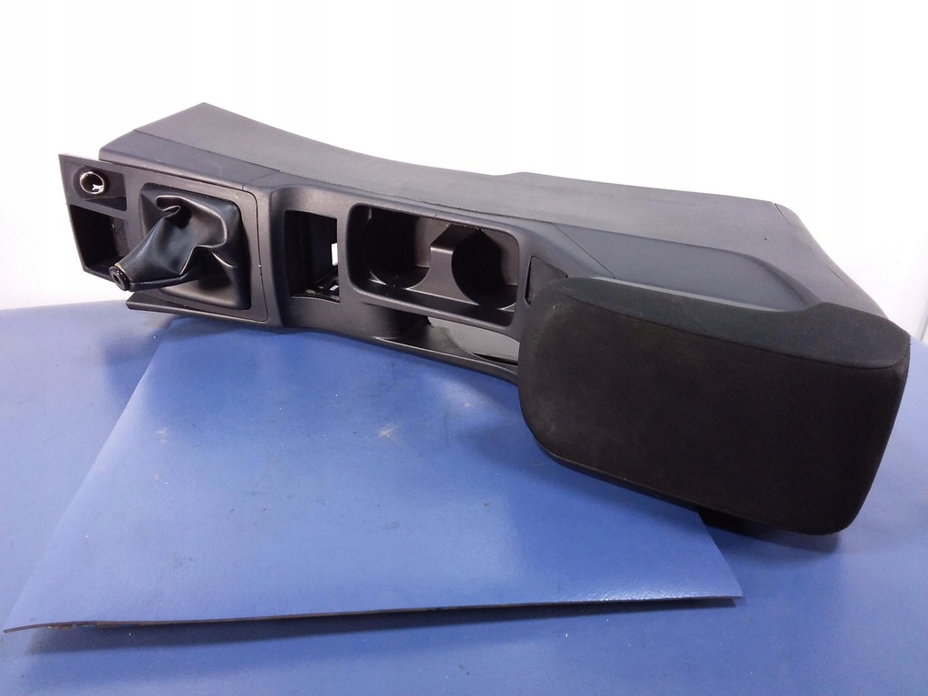 фото №8, Mitsubishi lancer viii туннель средний подлокотник