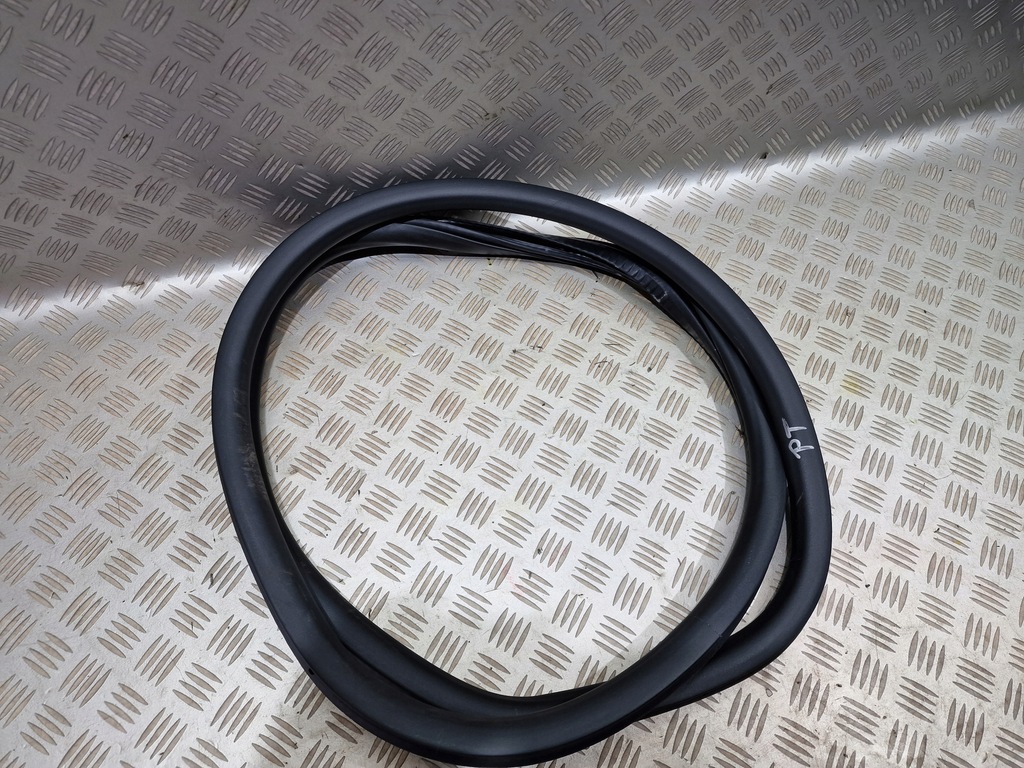 фото №1, Прокладка двері права задня opel corsa f