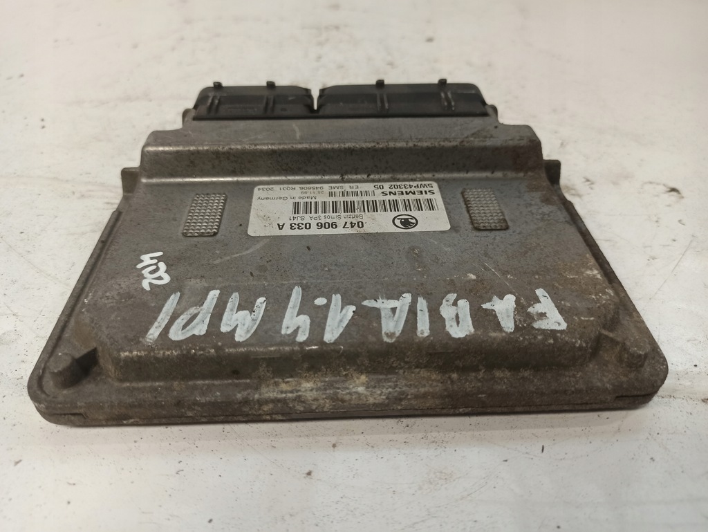 фото №5, Skoda fabia 1.4 mpi блок управления двигателя 047906033a