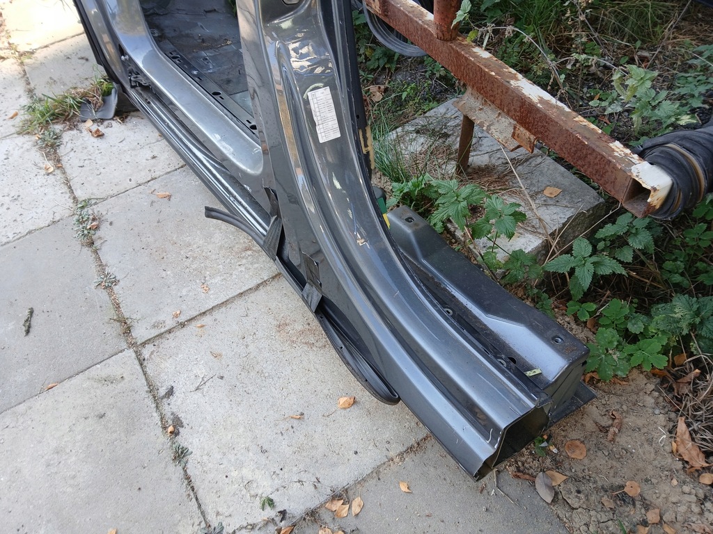 фото №8, Чверть права сторона задня sharan ii alhambra 7n