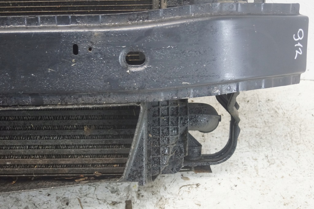 фото №10, Pas передній радіатор volvo v50 2.0d