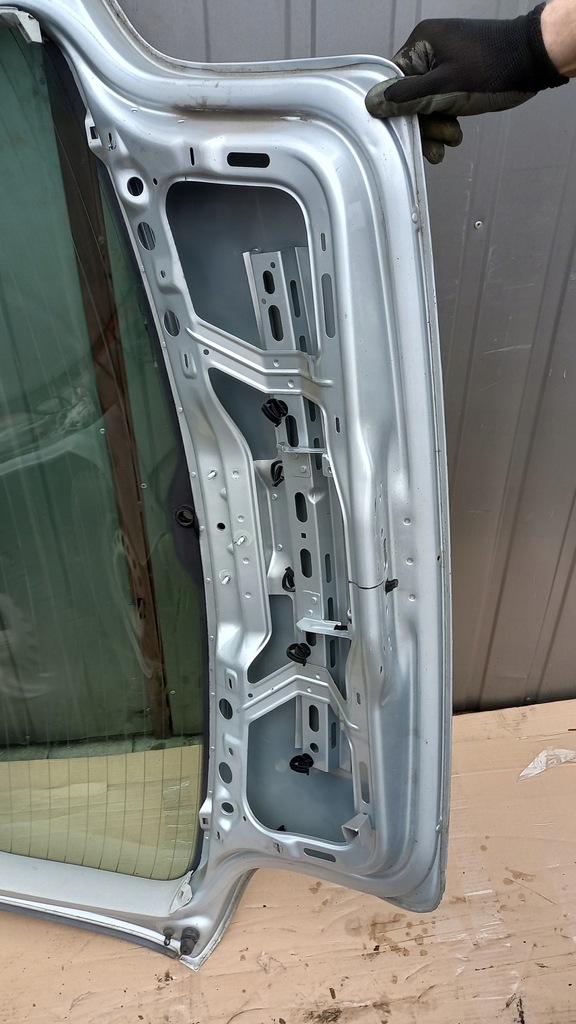 фото №14, Задняя крышка багажника vw polo hb 03r