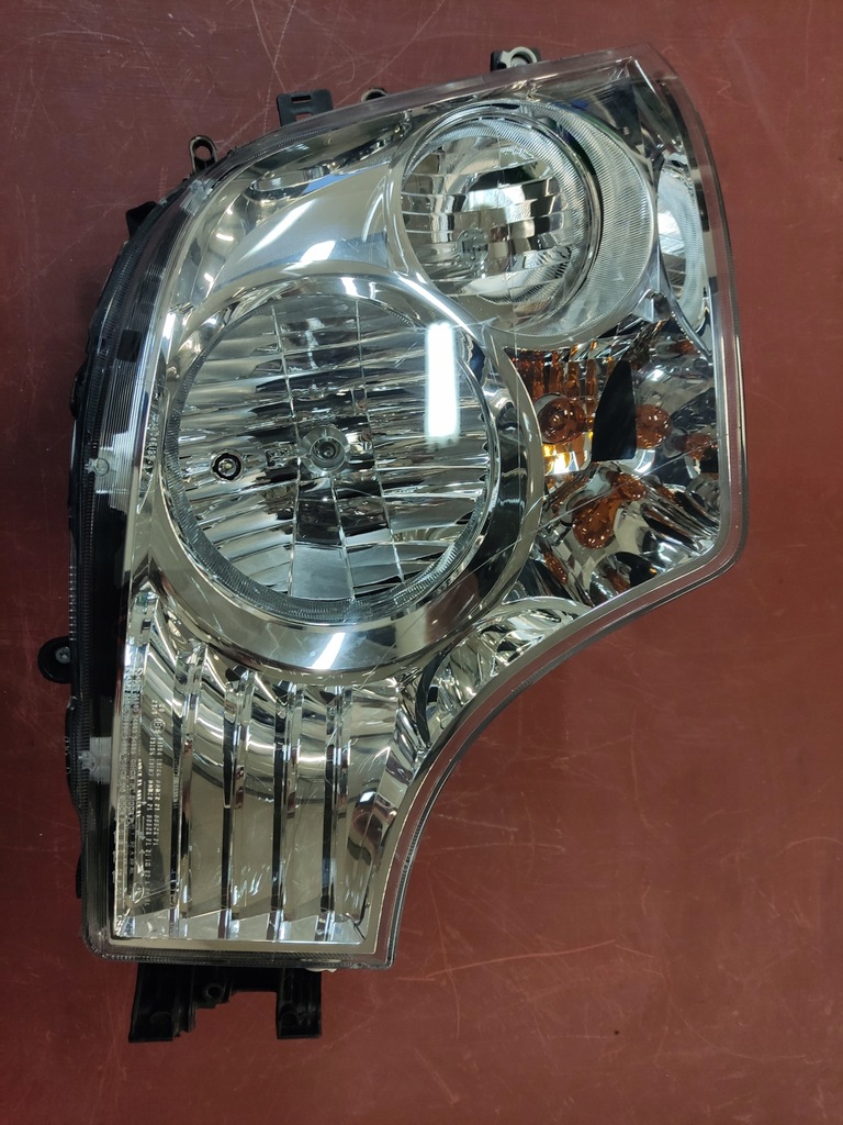 фото №1, Фара лампа r mercedes actros mp4 a9608200339