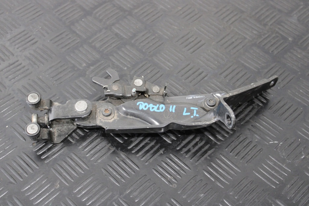 фото №1, Ролик дверь левый задняя doblo ii 2 51842451