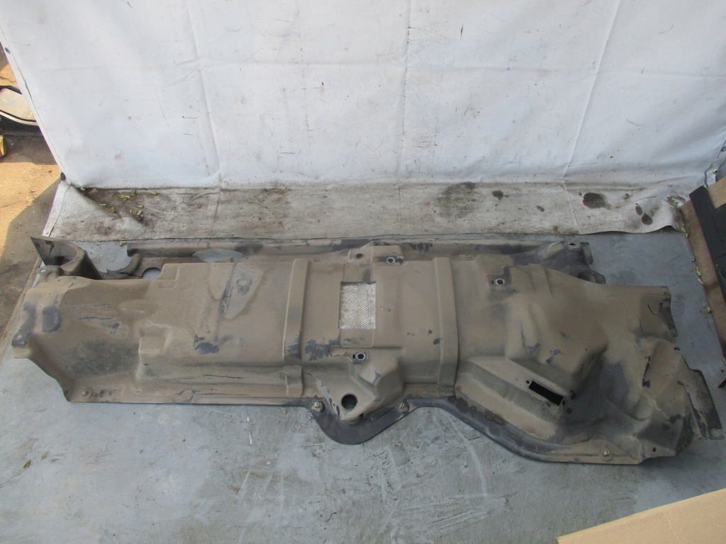 Накладка теплова mercedes w245 Ціна