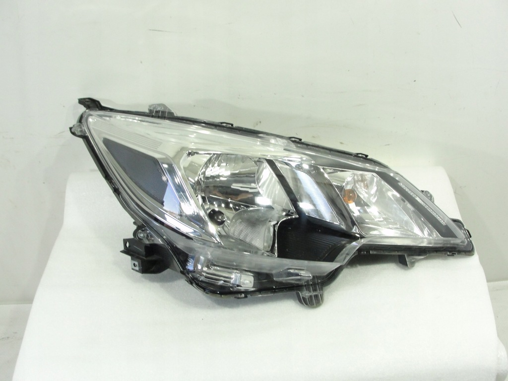 фото №1, Лампа перед правая mitsubishi space star ii lift