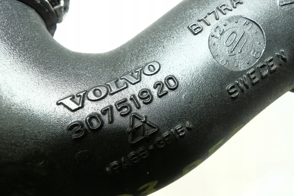 фото №3, Volvo s60 ii s80 ii 2.0 d3 труба воздуха