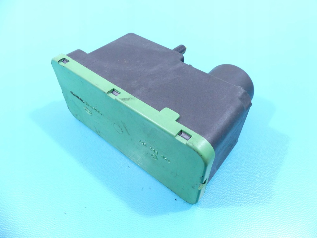 фото №1, Помпа центрального замка vw passat b4 3a0962257