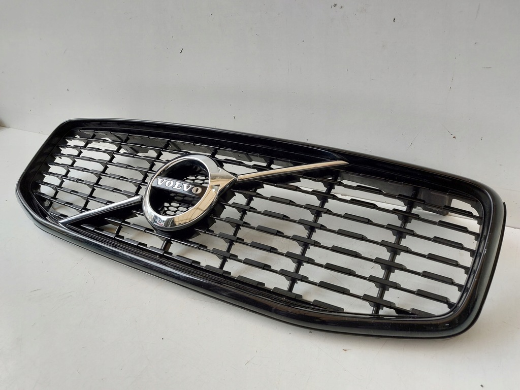 фото №3, Volvo xc60 ii r-design решітка радіатора решітка радіатора 31425534 оригінал