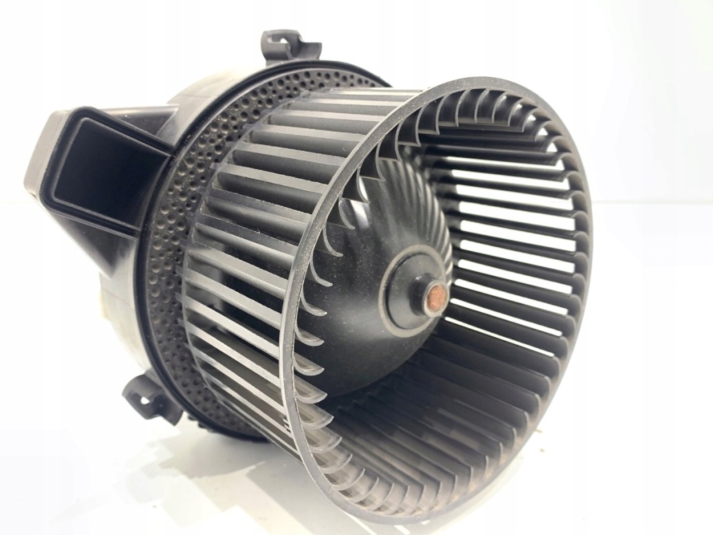 фото №1, Повітродувка обдув bmw g30 f011500123 вентилятор