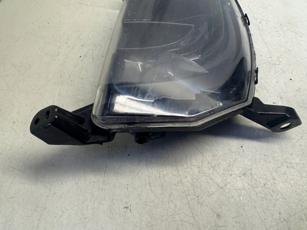 Tesla s протитуманна фара лівий перед 100599900d в Україні