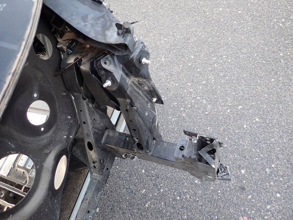 фото №11, Крыша кузов четверть europa oryg bmw i3 21r