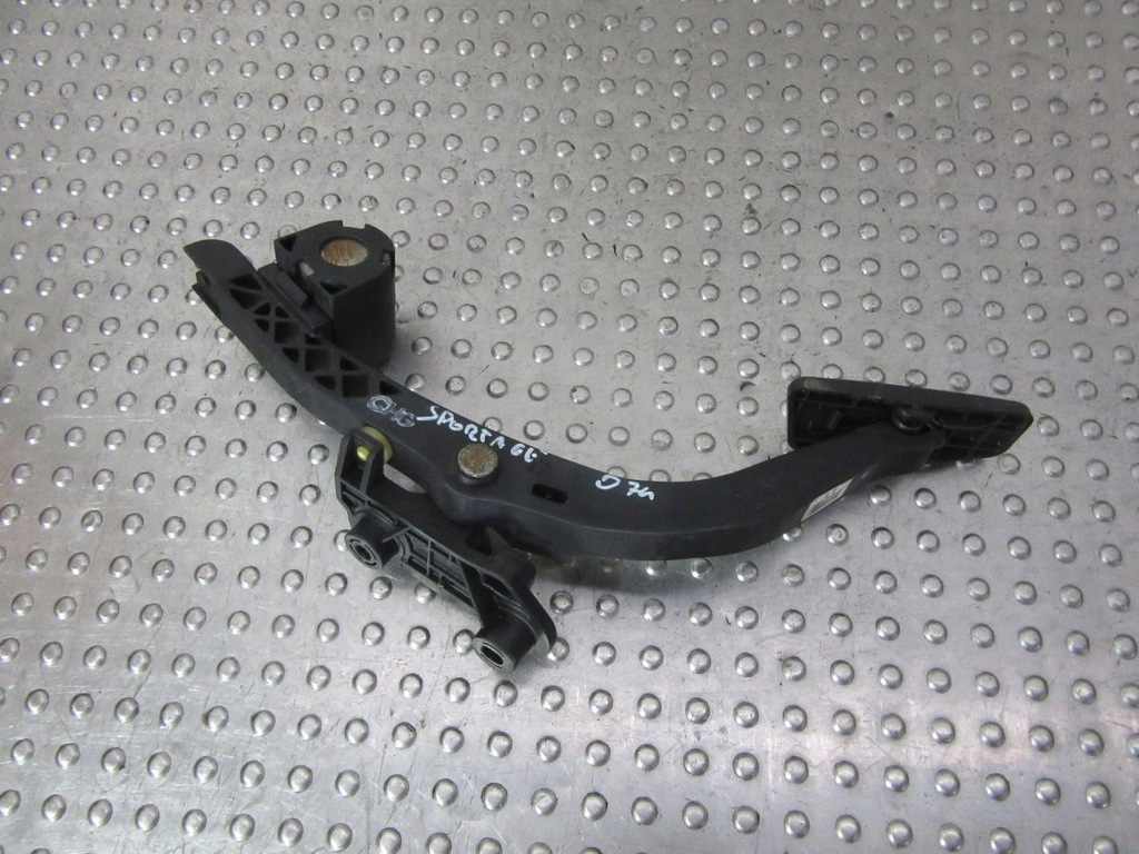 фото №1, Kia sportage ii 2.7i 2007 педаль газа