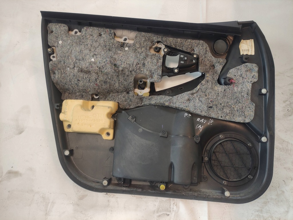 фото №2, Обшивка двері правий перед toyota rav4 iii 2006r