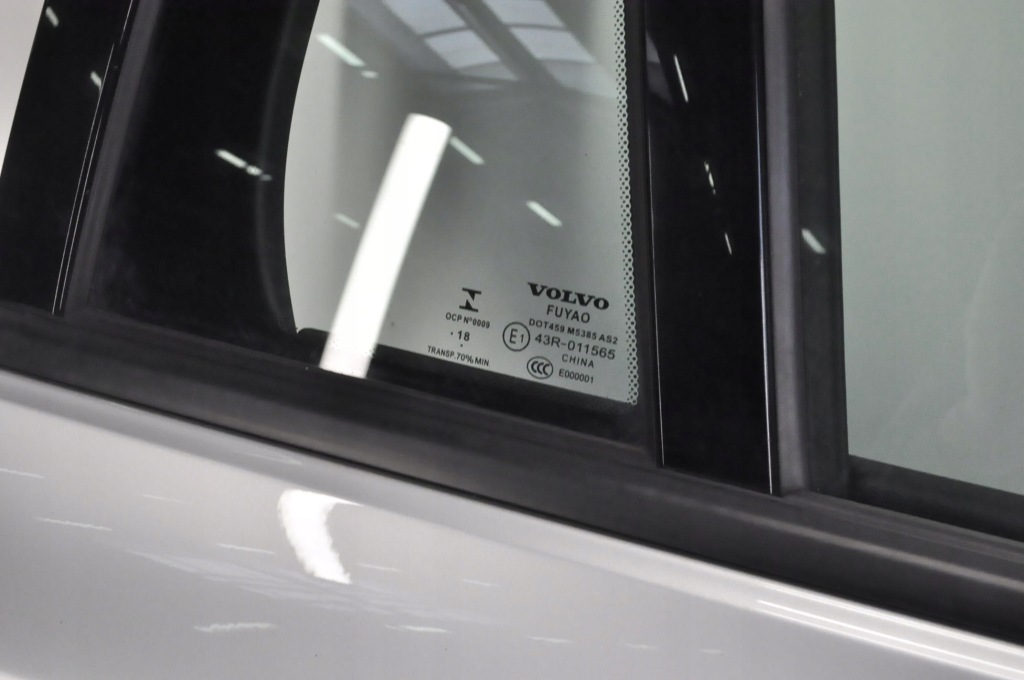 фото №7, Volvo v60 ii дверь правый задняя задние kombi 711-16 полный