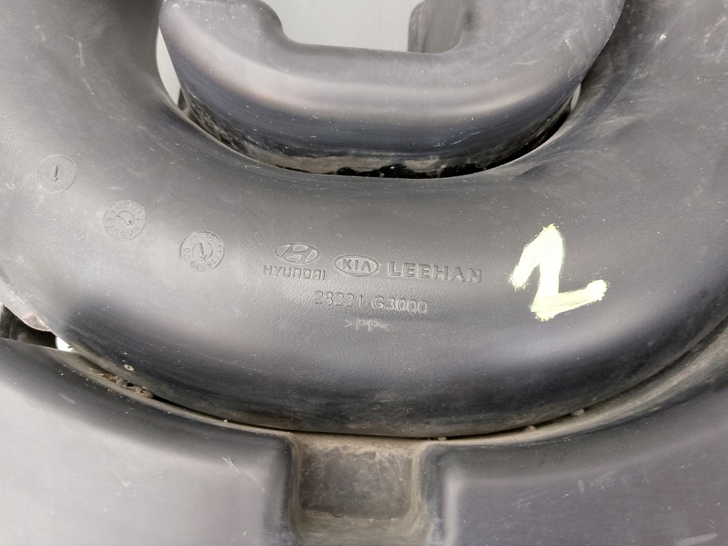 Kia ceed pro xceed iii 3 2018- фільтр корпус резонатор 28221-j7000 Недорого