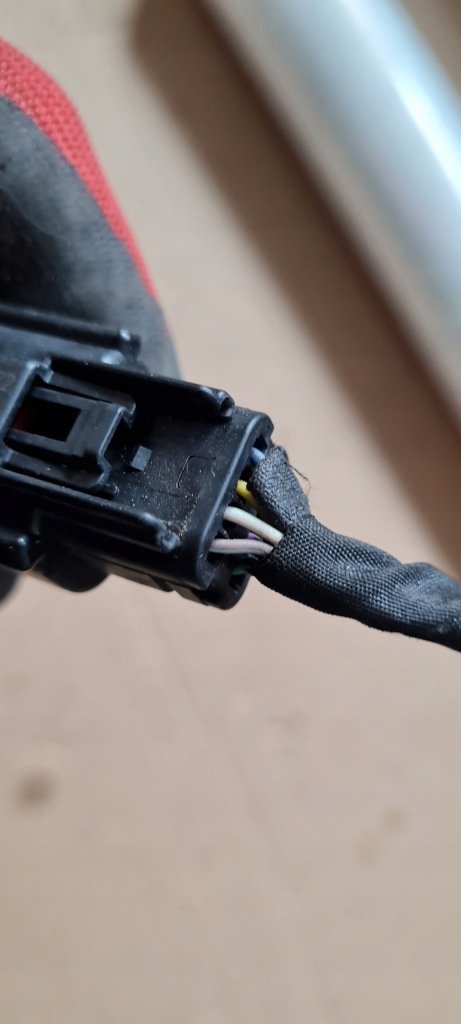 фото №11, Mustang vi lift gt штекер колодка датчиків проводка удару ford