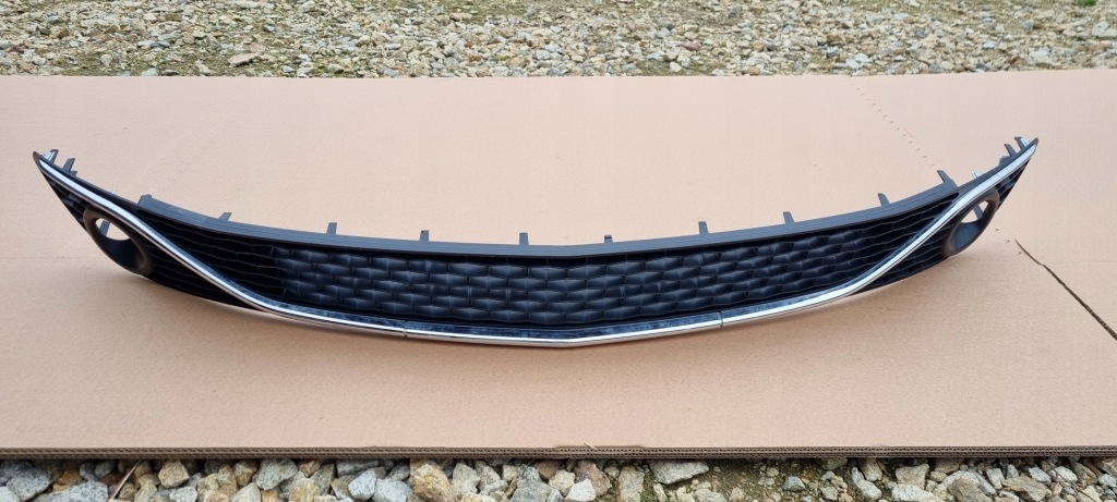 фото №1, Lancia ypsilon iii lift решітка бампер перед orygi