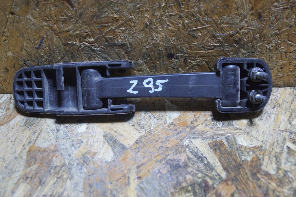 фото №7, Пряжка защёлка резиновый элемент капот hummer h2