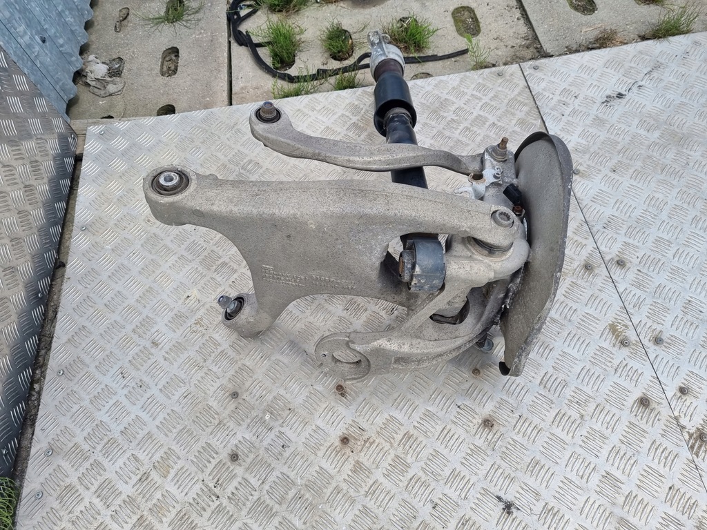 фото №7, Audi q5 поворотний кулак ступиця амортизатор права задня