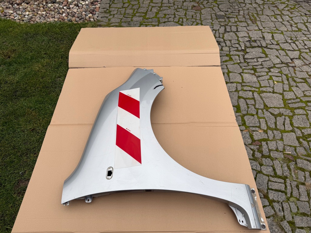 Крыло передний правый renault kangoo iii lift 2013 - 2019 . с Разборки