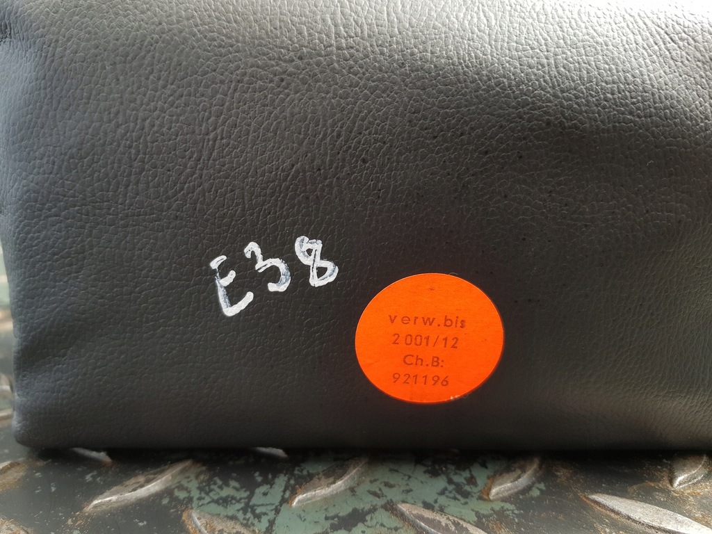 фото №5, Аптечка з wypełnieniem оригінал bmw e38