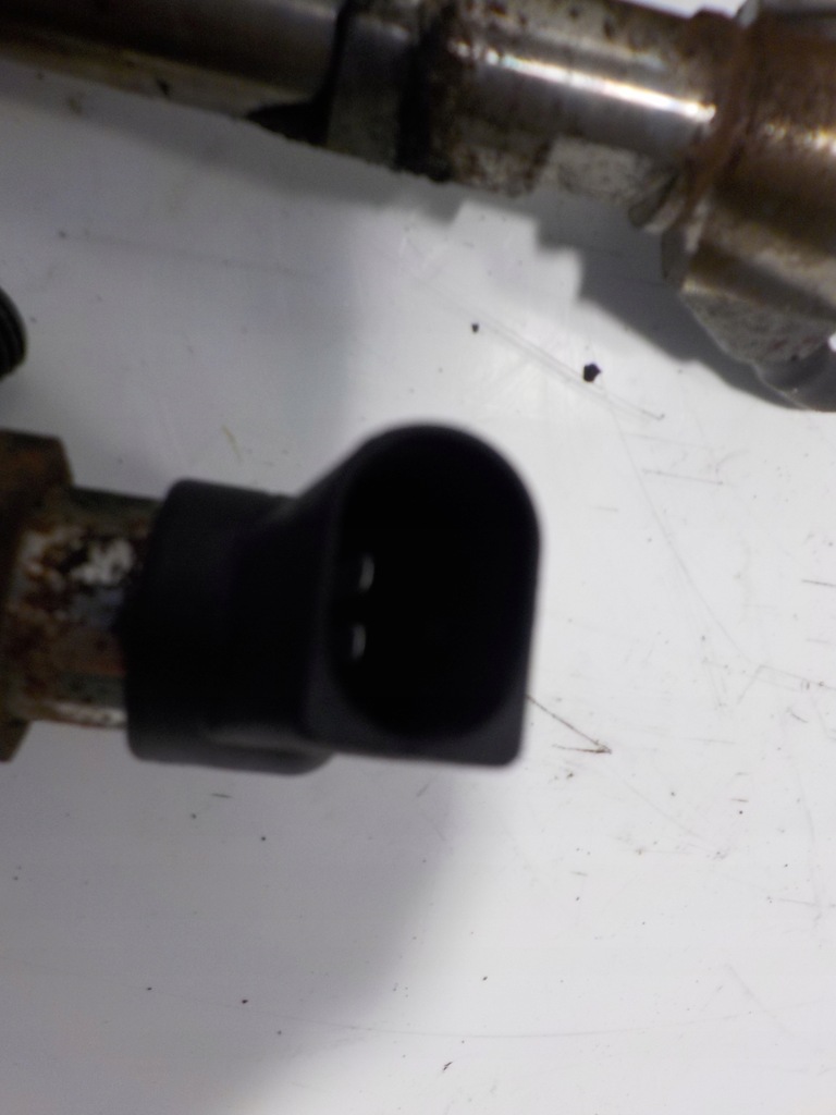 фото №5, Форсунка cr renault megane 1.6dci 05- оригинальный номер renault 166008052r 166008052r