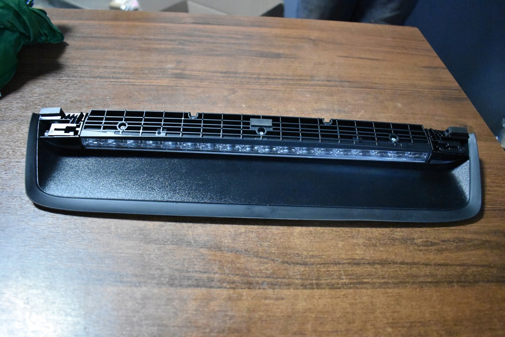 фото №1, Idealne третій світло стоп mercedes w223 1