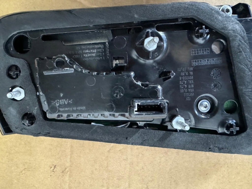 Лампи задні задній ліва права bmw g30 g31 lci рестайлінг  20-23r. Оригінал