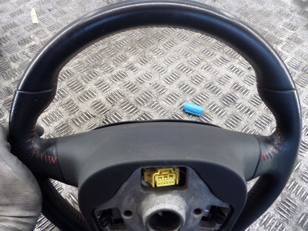 фото №7, Повітропровід czarna шкіра multi seat leon iii fr 5f0419091m