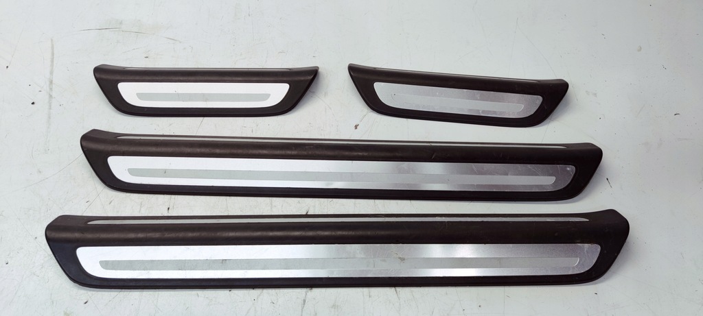 фото №1, Молдинг накладки порогові audi q3 8u стандарт комплект