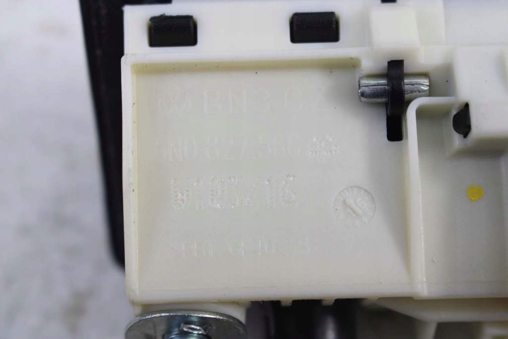 фото №6, Audi a4 a5 q5 fl камера заднего вида 8t0907441c 5n0827566aa + модуль блок управления 4l