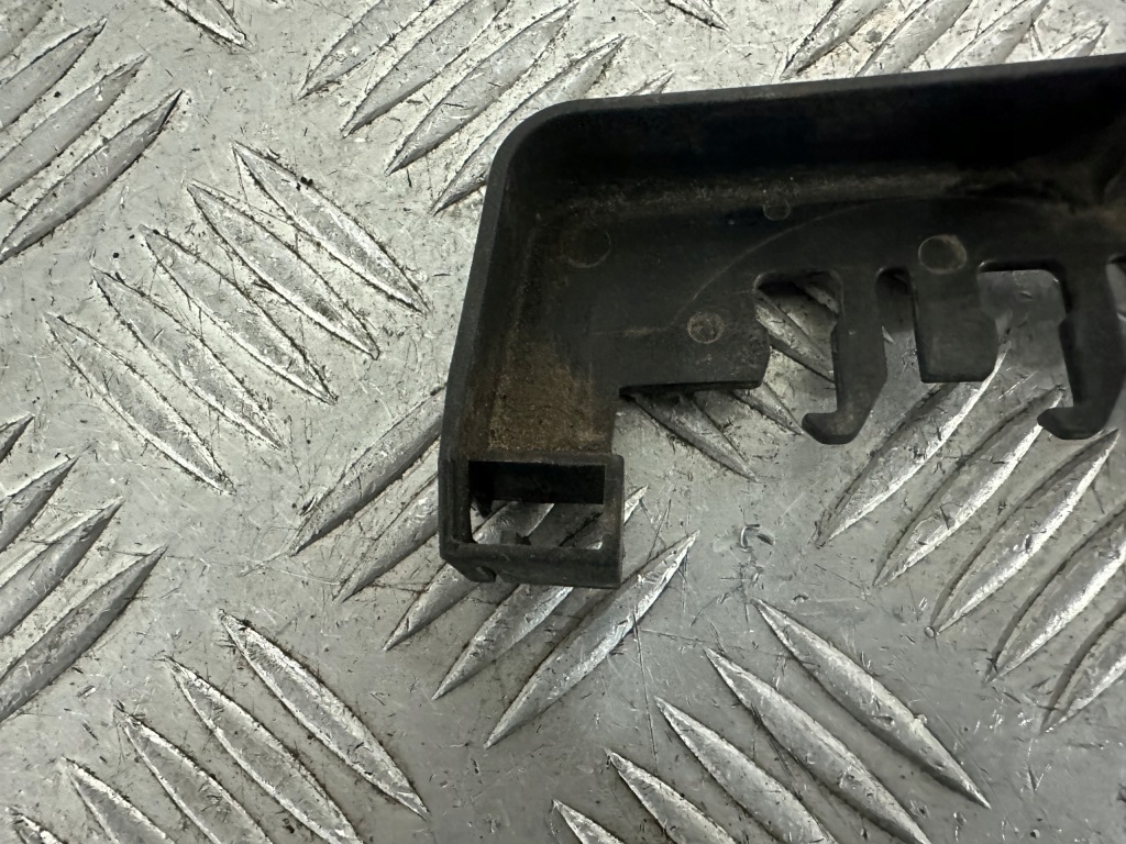 Vw polo 6c кронштейн кронштейн трубопровід 6r0971845m Недорого