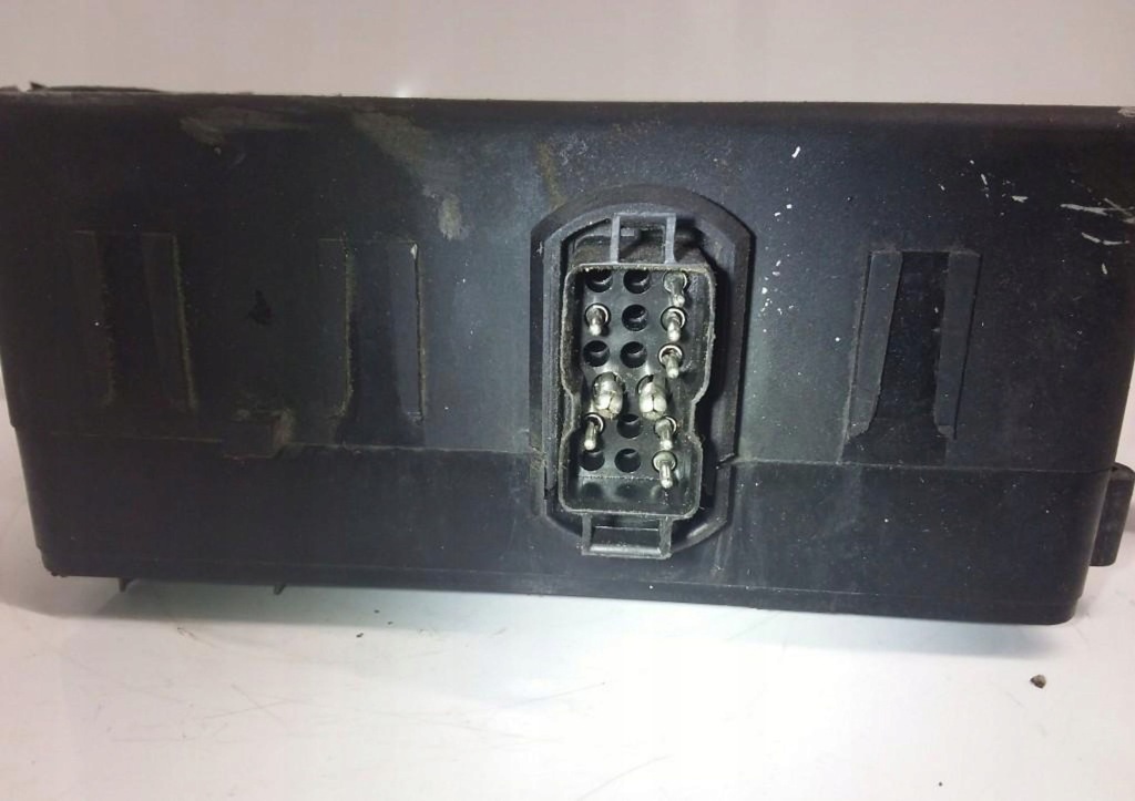 1985 bmw 5 e28 коробка предохранителей Недорого