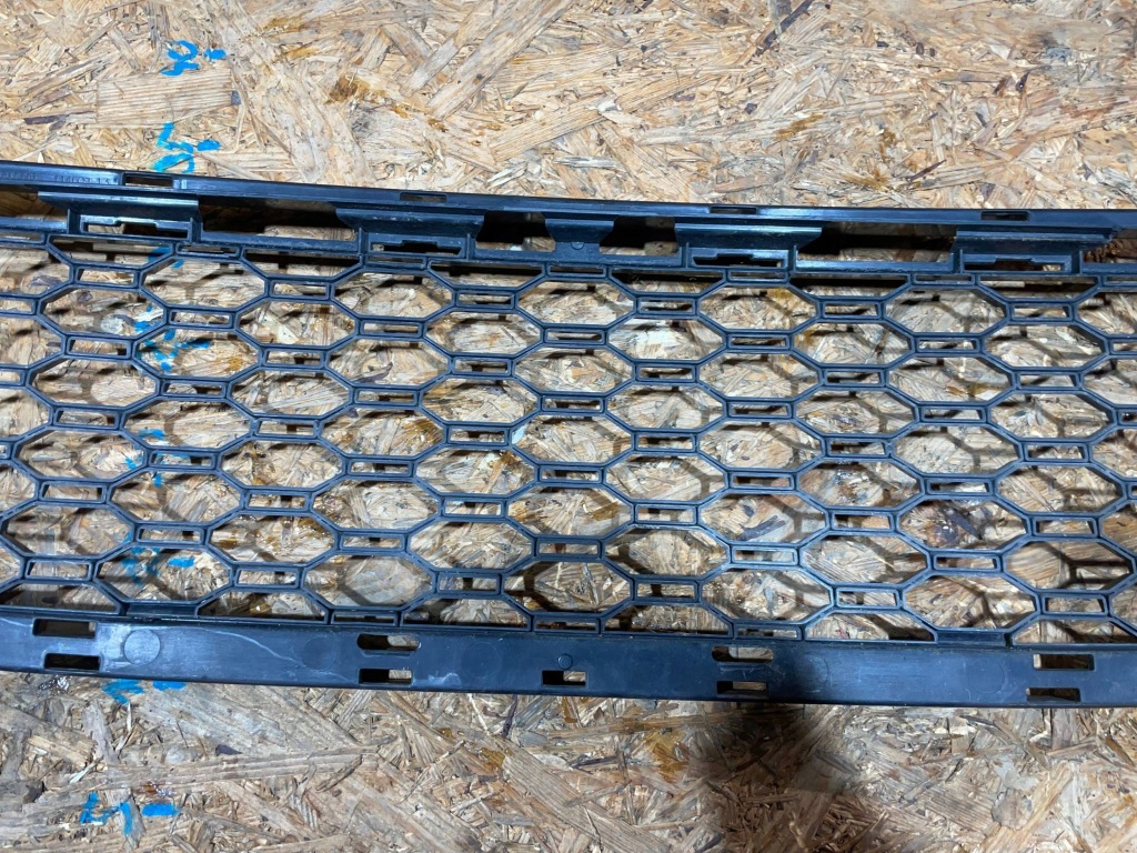 Bmw x2 i f39 17-23 m-pakiet решітка радіатора решітка нижня бампера перед передня Зі Шроту